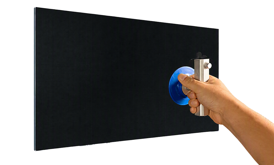 F S1 outdoor LED display for billboards, sports venues, and transportation hubs